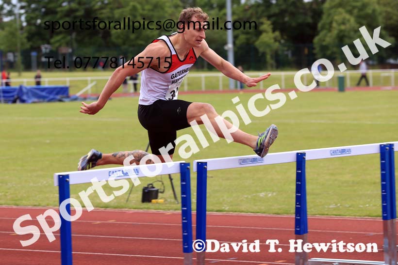 Senior Mens 400 metres hurdles, 2024 Northern Senior and Under-20s Track and Field Champs, Middlesbrough.  Photo: David T. Hewitson/Sports for All Pics